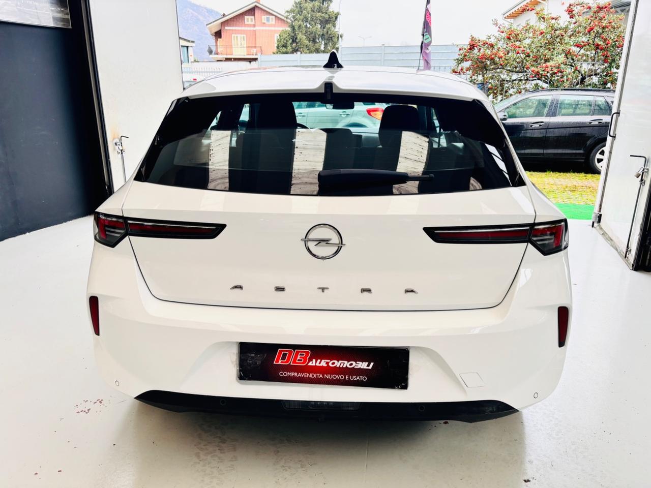 Opel Astra 1.5 Turbo Diesel 130 CV AT8 Elegance