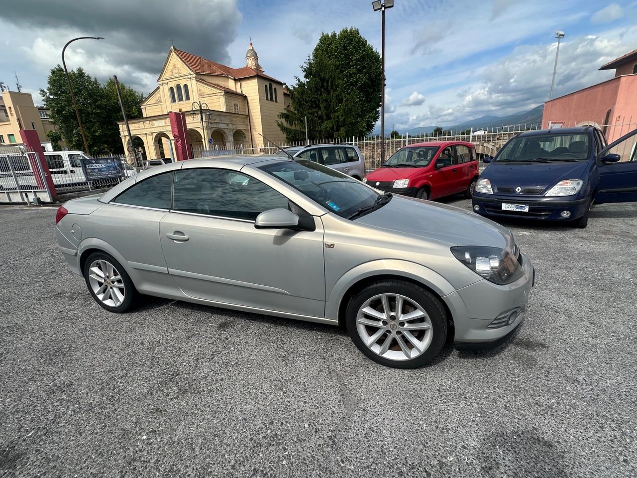 Opel Astra TwinTop 1.6 16V Twinport Enjoy