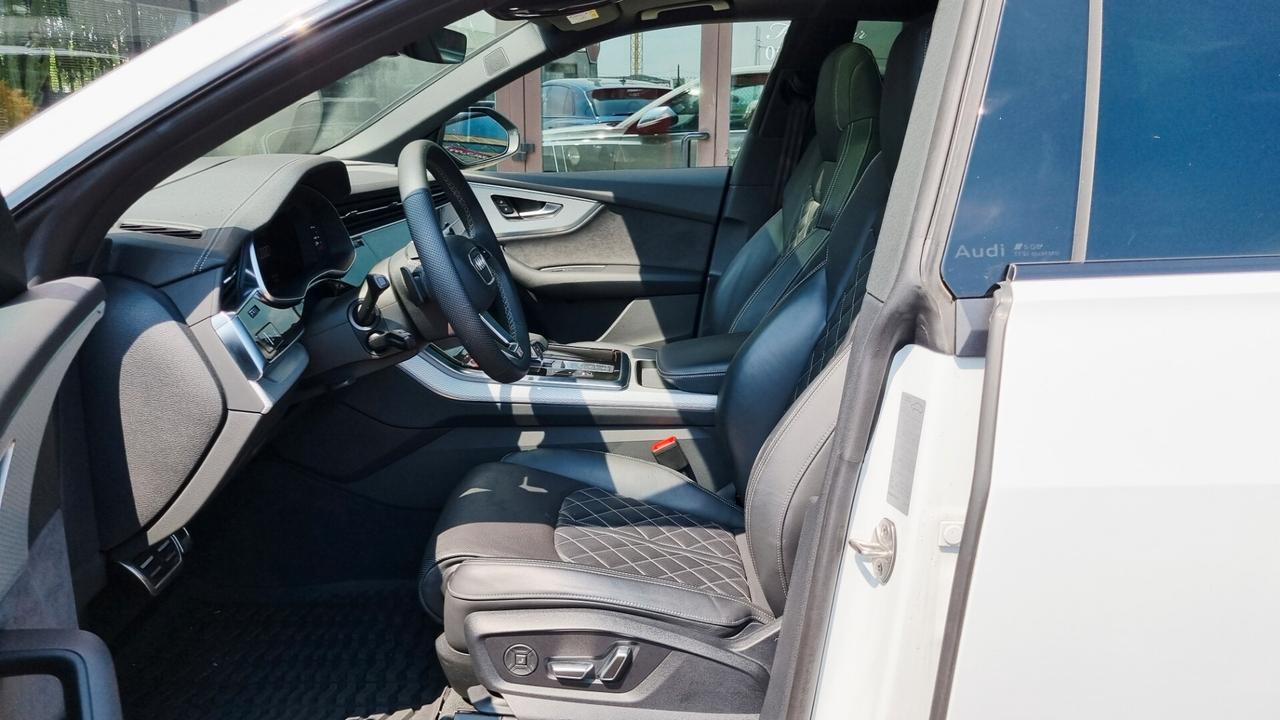 Audi SQ8 Q8 SUV 55 TFSI quattro tiptronic S line edition