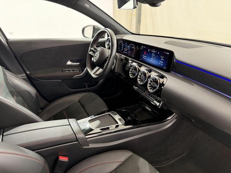 Mercedes-Benz Classe A A 180 d Automatic Premium Plus AMG Line