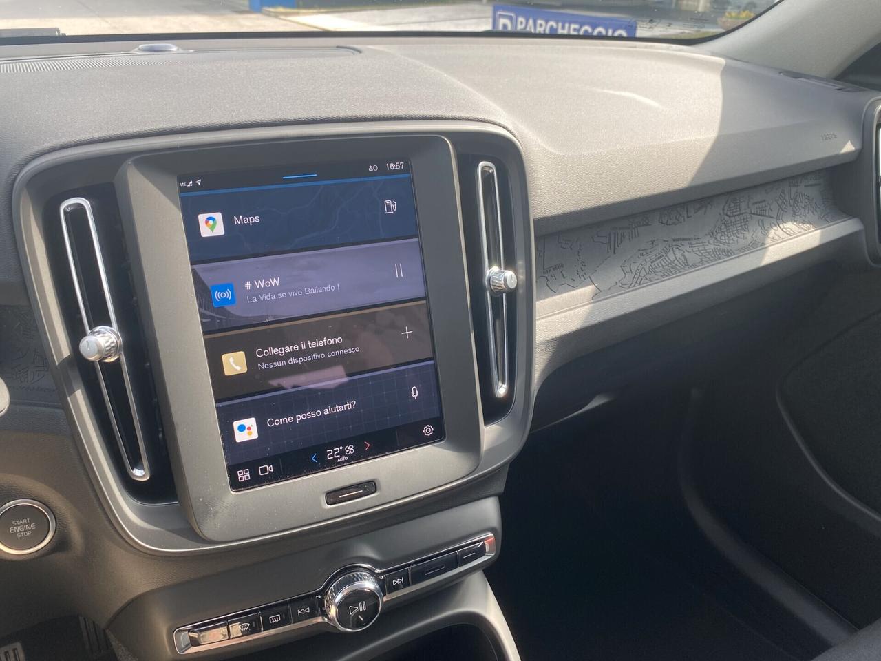 Volvo XC40 B3 (Benzina/Hybrid) Autom. Essential