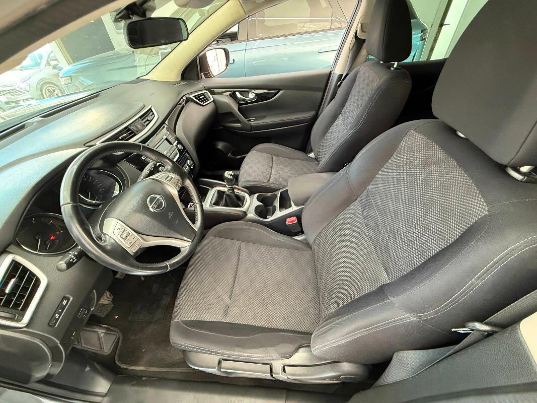 Nissan Qashqai NISSAN QASHQAI 1.5 dci Visia 110cv