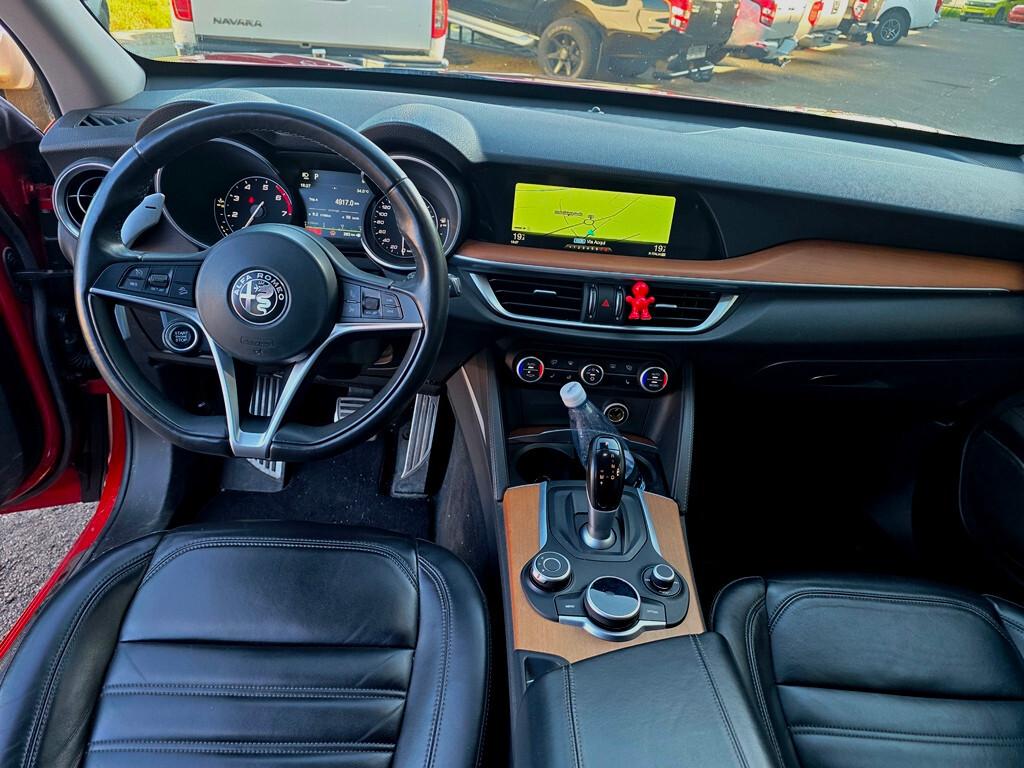 Alfa Romeo Stelvio 2.0 Turbo 280 CV Q4 VELOCE