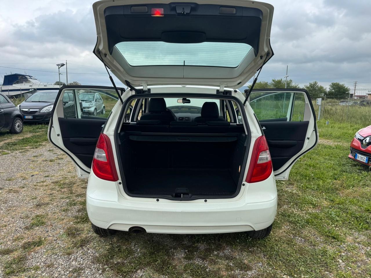 Mercedes A 160 CDI 2011 SOLAMENTE 71.000 KM