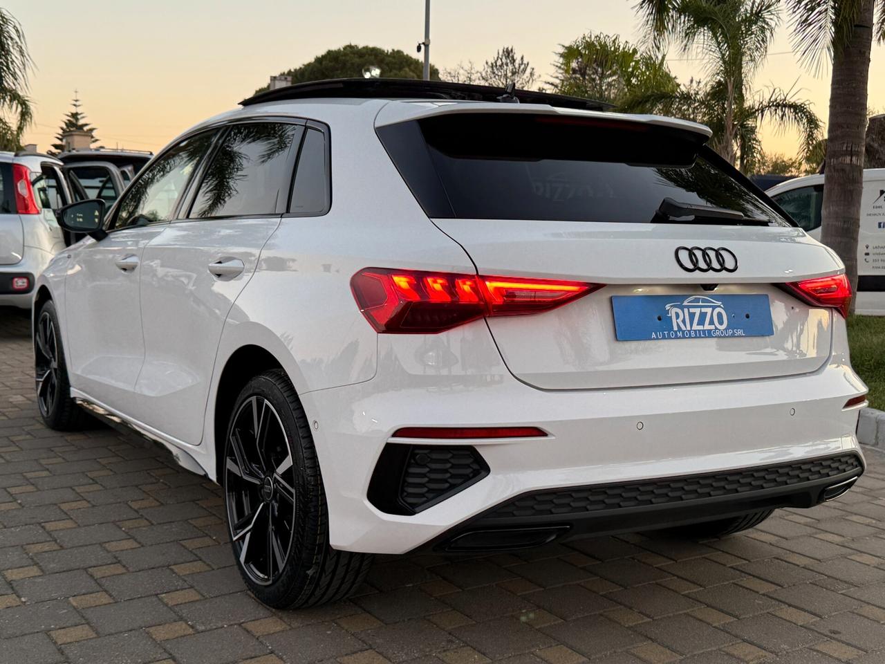 AUDI A3 SPB 35TDI 150CV S LINE TRONIC TETTO AMBIENT IDENTITY BLACK 12/2022