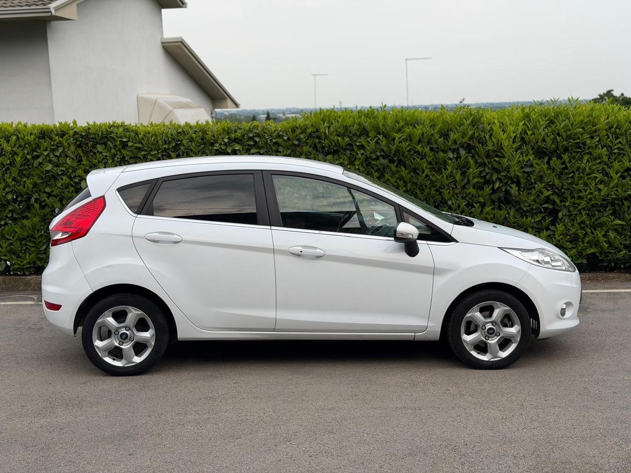 Ford Fiesta Fiesta+ 1.4 5 porte Bz.- GPL