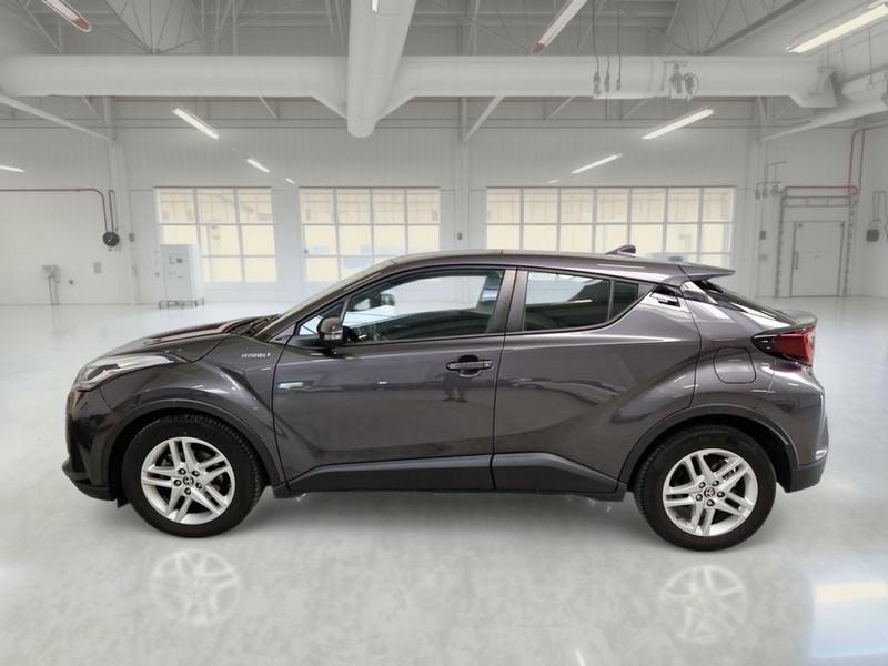 TOYOTA C-HR 1.8H 98CV E-CVT Business