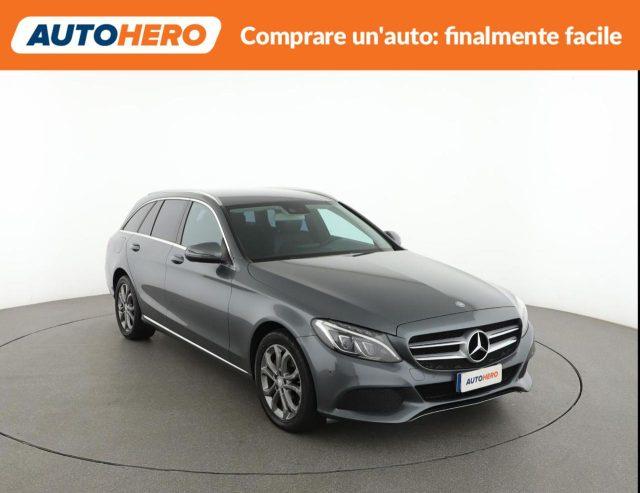 MERCEDES-BENZ C 220 d S.W. 4Matic Auto Sport