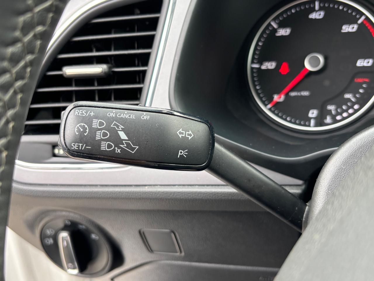 Seat Leon 1.6 TDI 115CV 5p. Style OK NEOPATENTATI