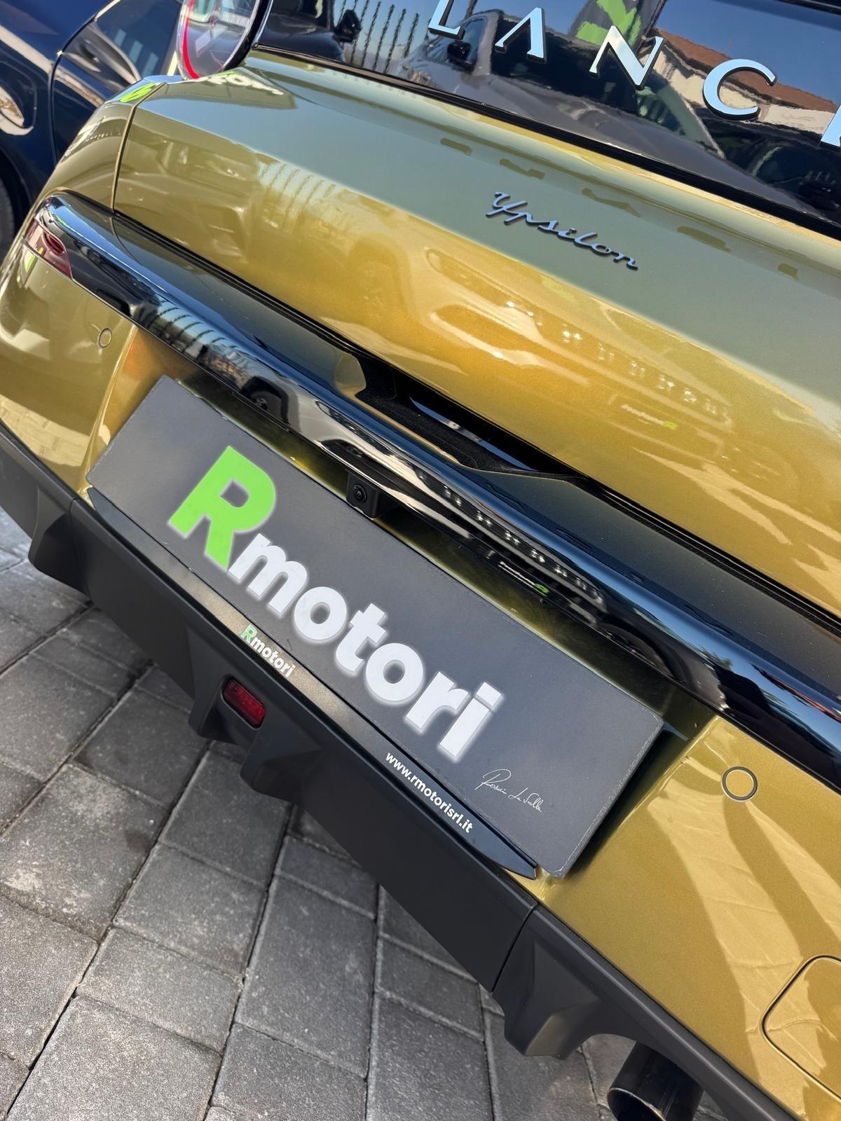 Lancia Ypsilon Hybrid e-DCT LX