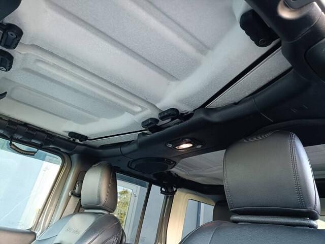 Jeep Wrangler Unlimited 2.2 Mjt II Sahara