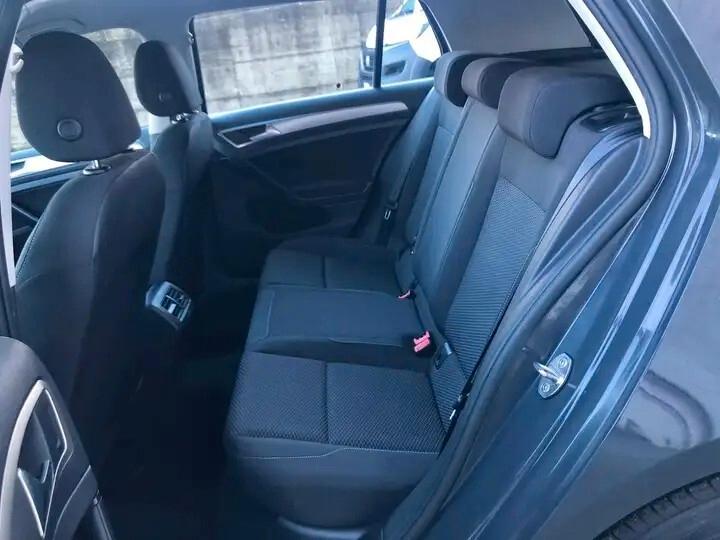 Volkswagen Golf 1.0 TSI 85 CV 5p. Trendline BlueMotion Technology