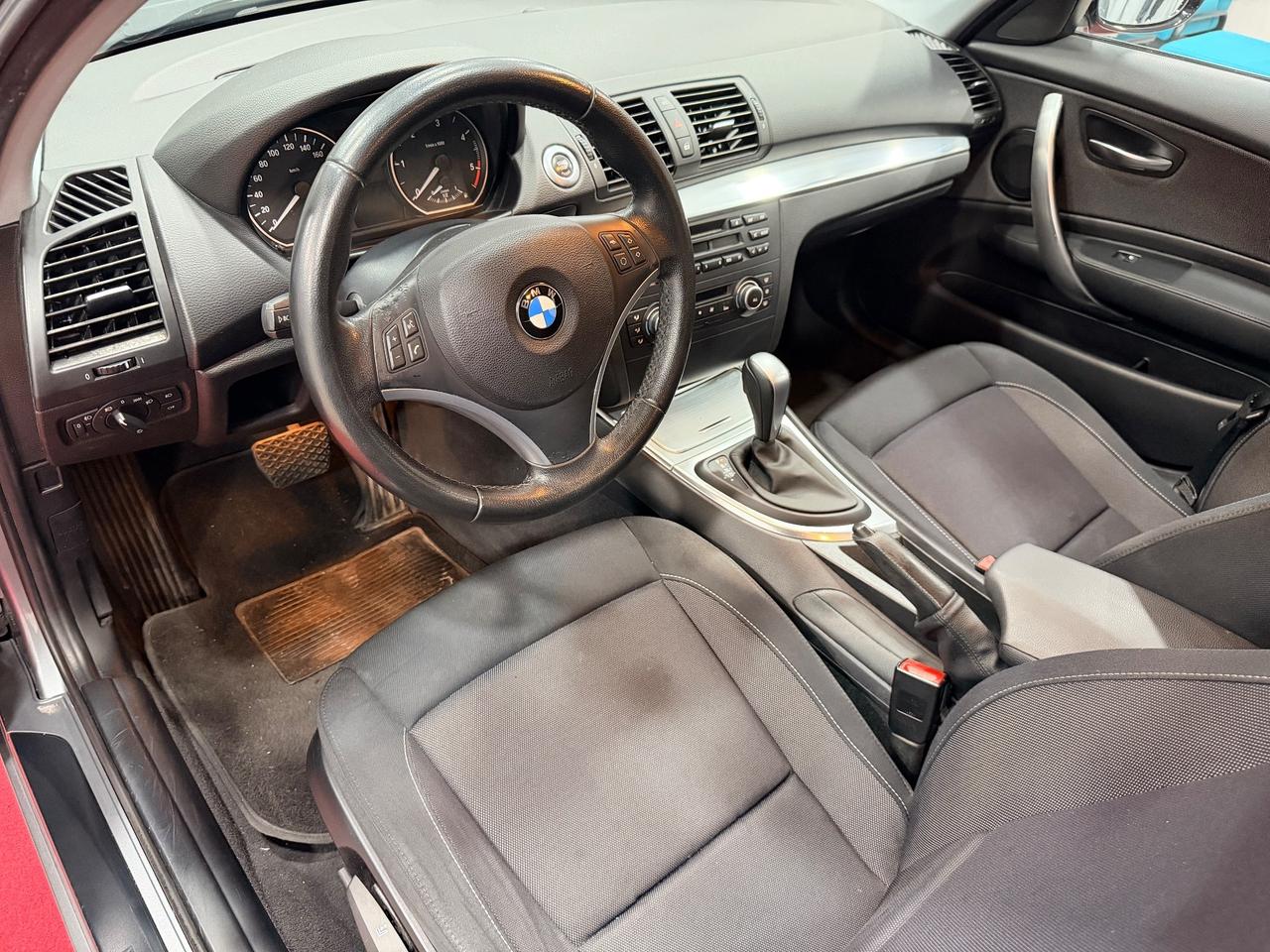 Bmw 118 118d 2.0 143CV cat 5 porte Attiva AUTOMATICA OK NEOPATENTATI