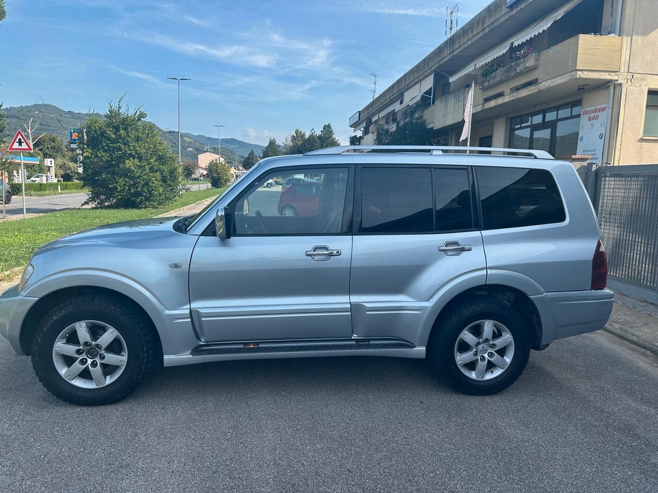 Mitsubishi Pajero 3.2 16V DI-D 5p. aut. Intense