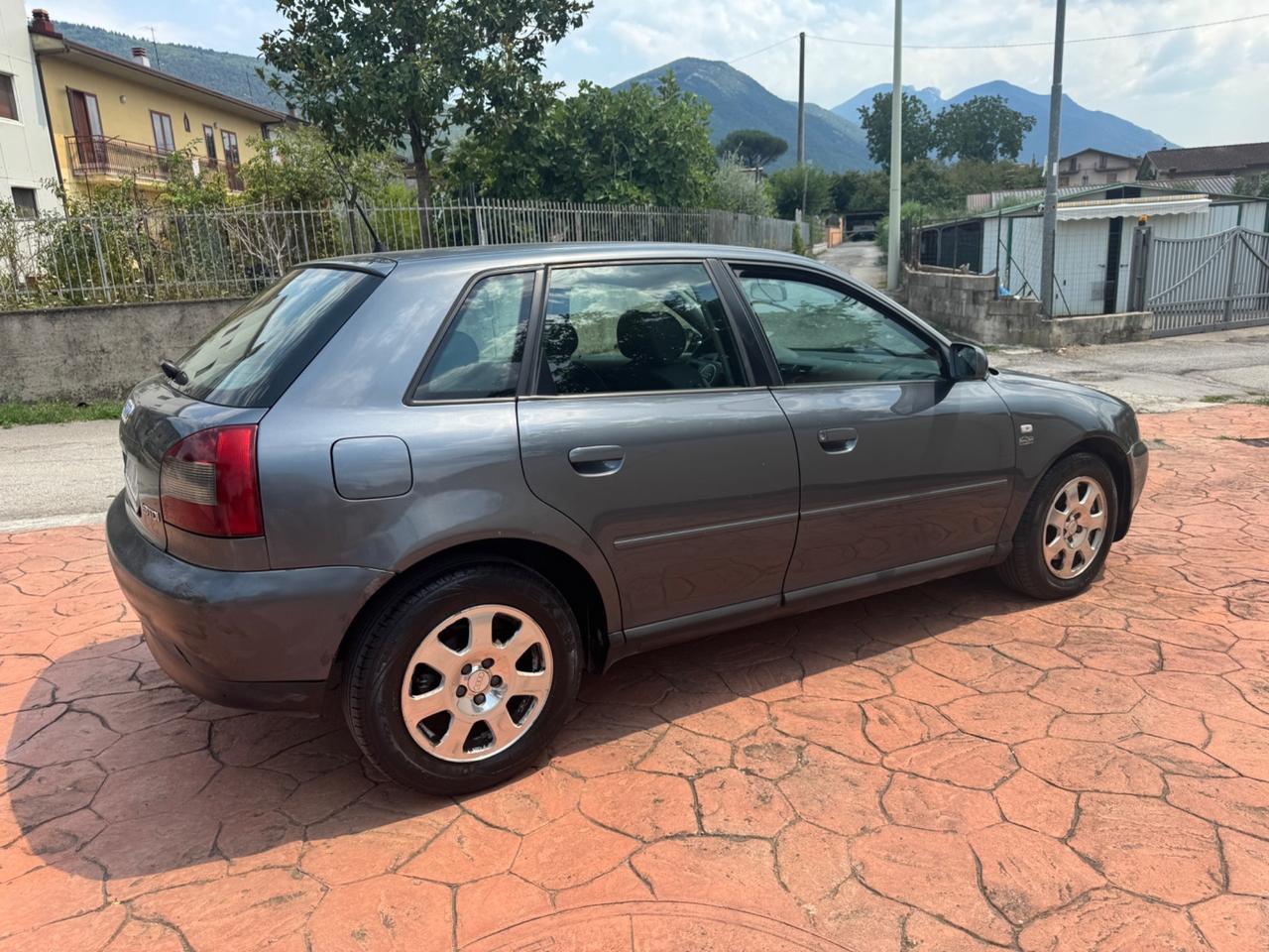 Audi A3 1.9 TDI/130cv 5porte consegna tutta italia