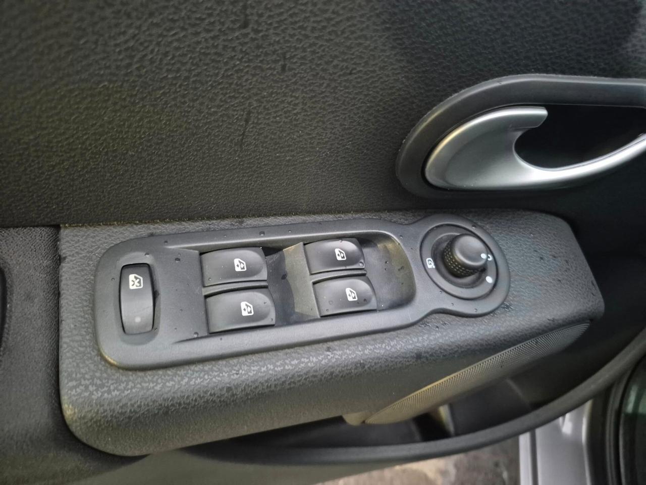 Renault Modus Grand 1.2 16V Live