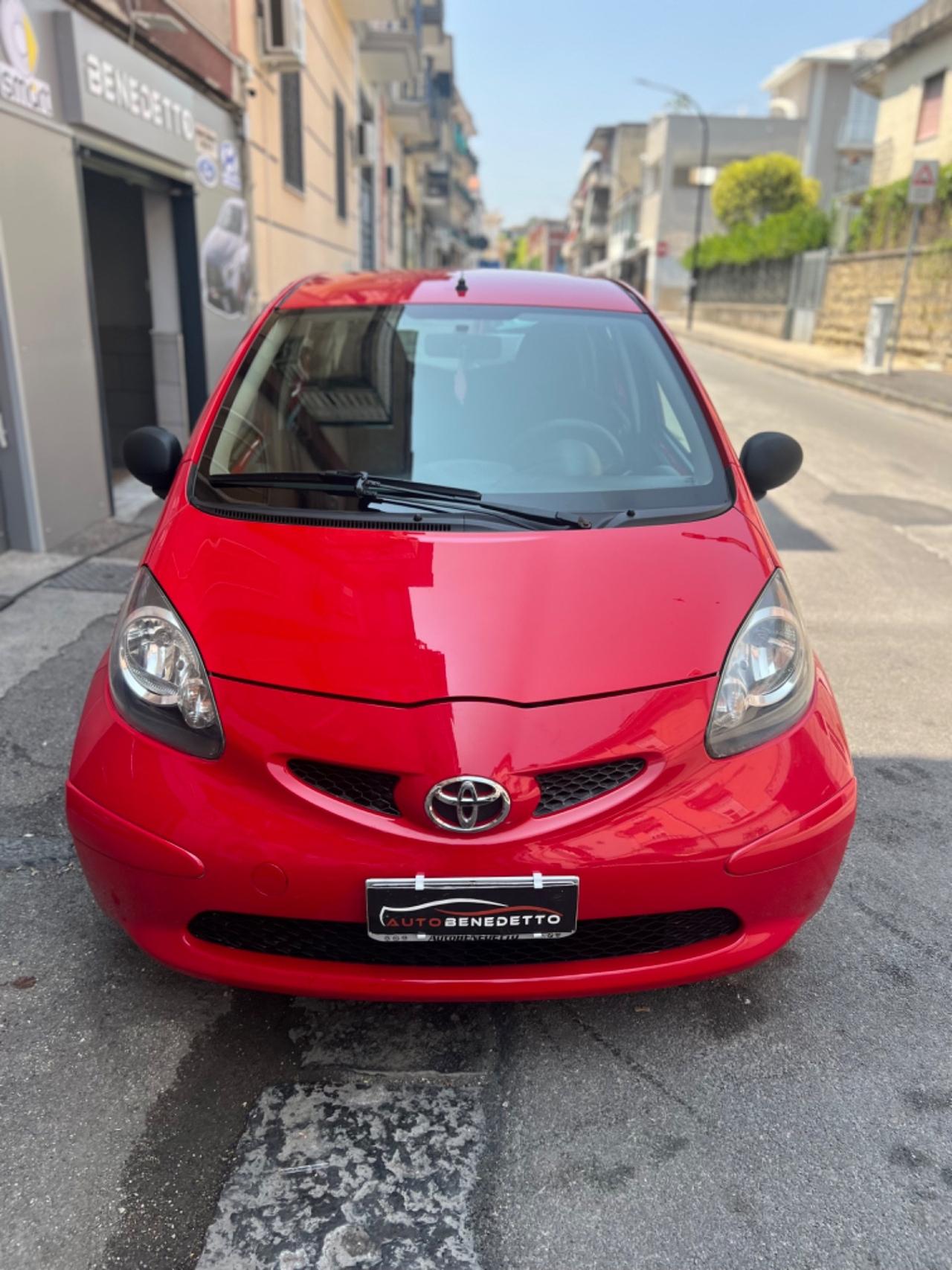 Toyota Aygo 1.0 12V VVT-i Sol 2008