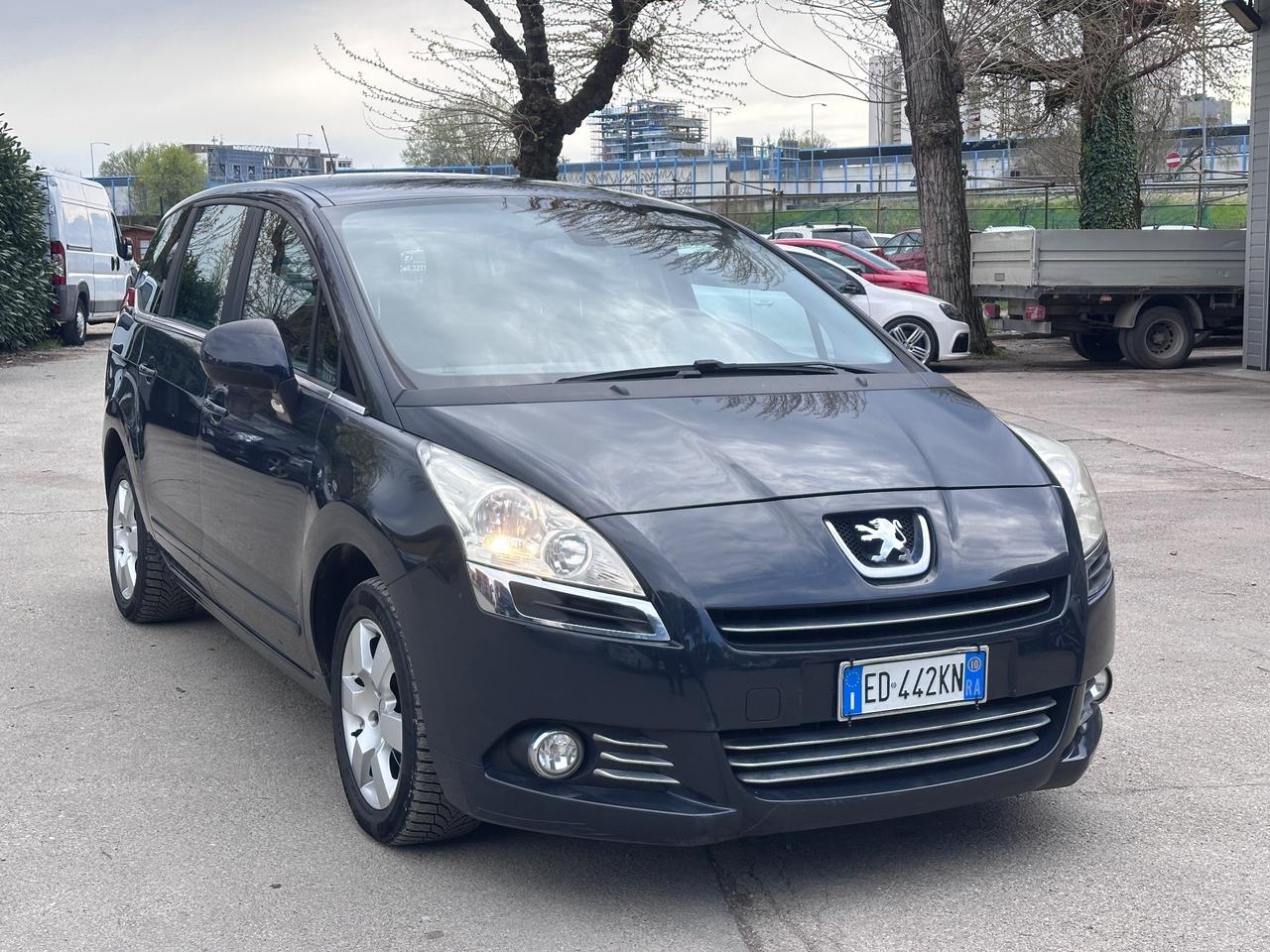 Peugeot 5008 2.0 HDi 150CV Business 7 posti