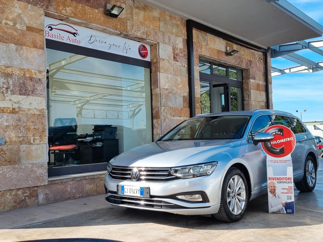 Volkswagen Passat VIII Variant 2.0 tdi Business 12