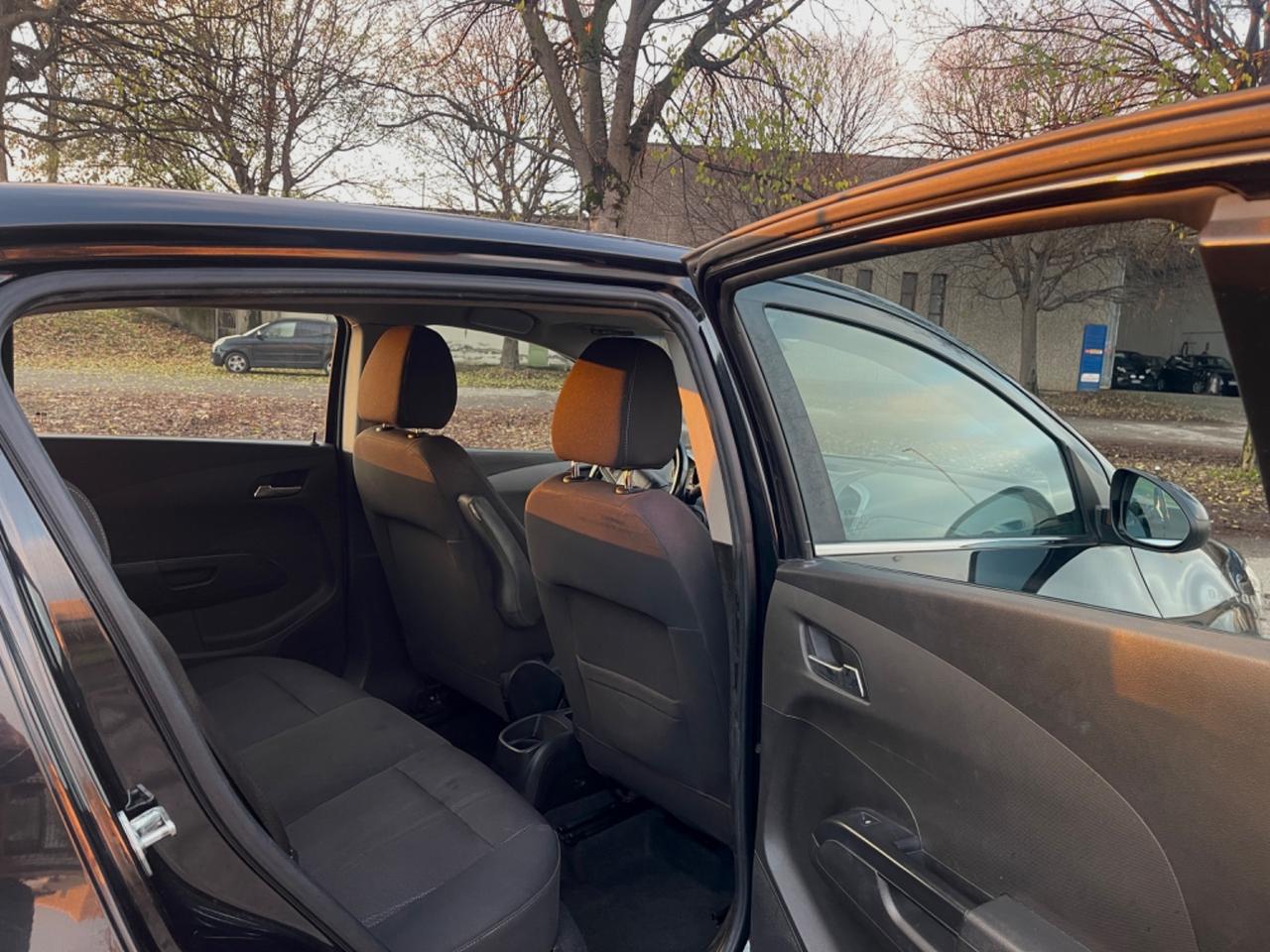 Chevrolet Aveo 1.2 86CV 5 porte LTZ GPL neopatentati 2012