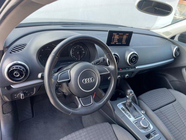 AUDI A3 SPB 1.6 TDI 105 CV S TRONIC SPORT