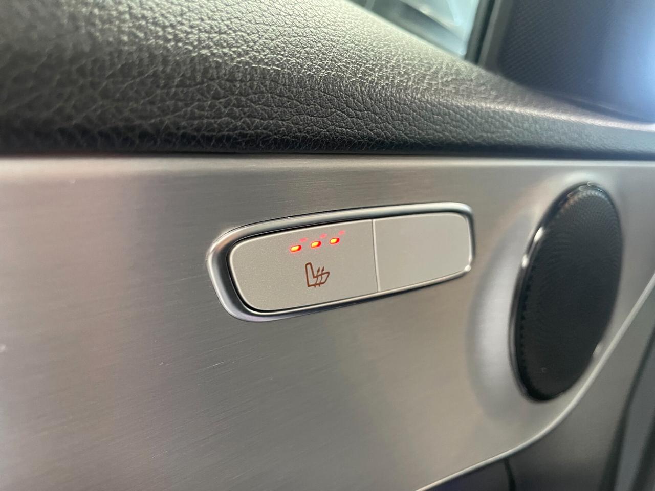 Mercedes-benz C 220 d Auto Premium