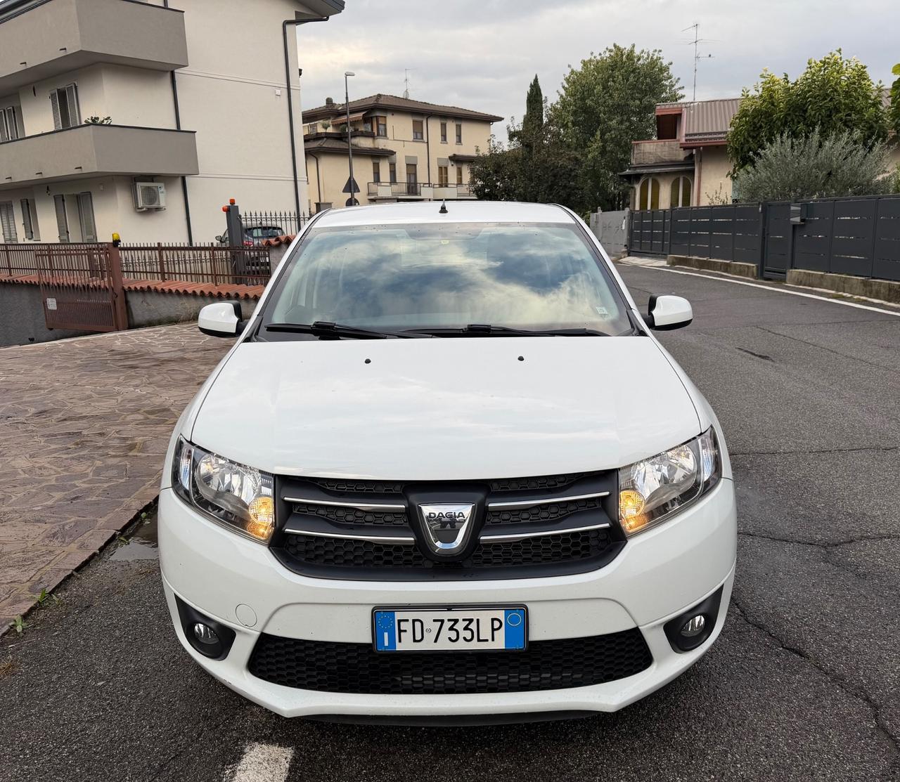 Dacia Sandero 1.2 75CV Lauréate
