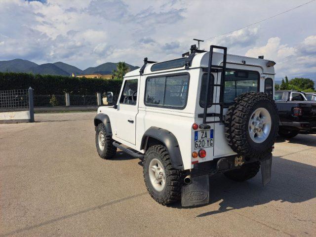 LAND ROVER Defender 90 2.5 Td5 cat S.W. E