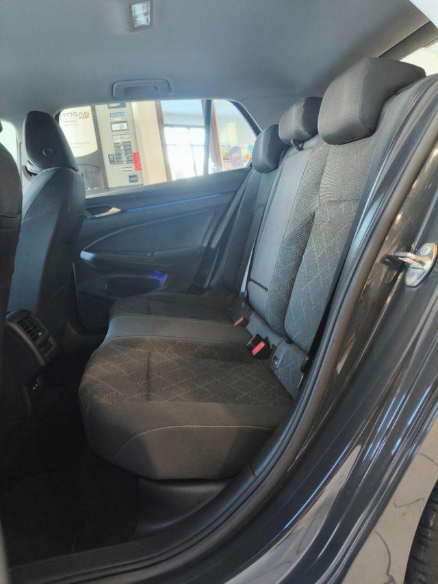 VOLKSWAGEN Golf 1.0 TSI 110 Cv e-EVO Life