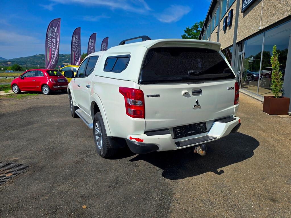 Mitsubishi L200 2.4 DI-D/181CV INTENSE
