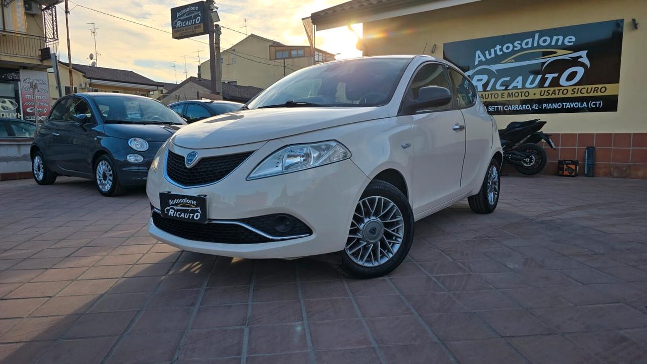 Lancia Ypsilon 1.2 69 CV 5 porte Elle