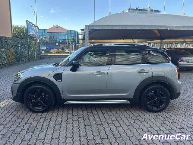 MINI Countryman Cooper Essential TELECAMERA LED CARPLAY IVA ESP.