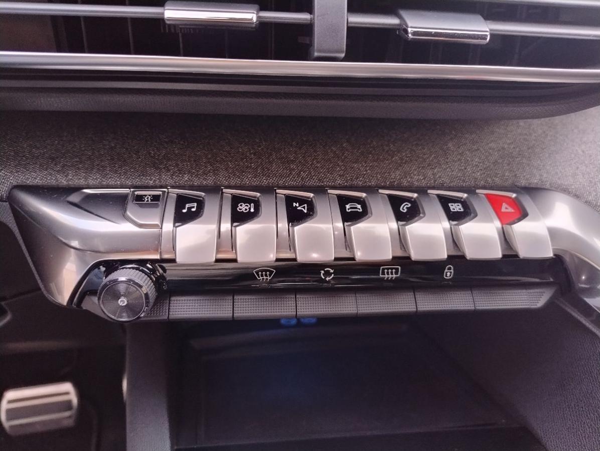 PEUGEOT - 3008 - BlueHDi 130 S&S GT Line