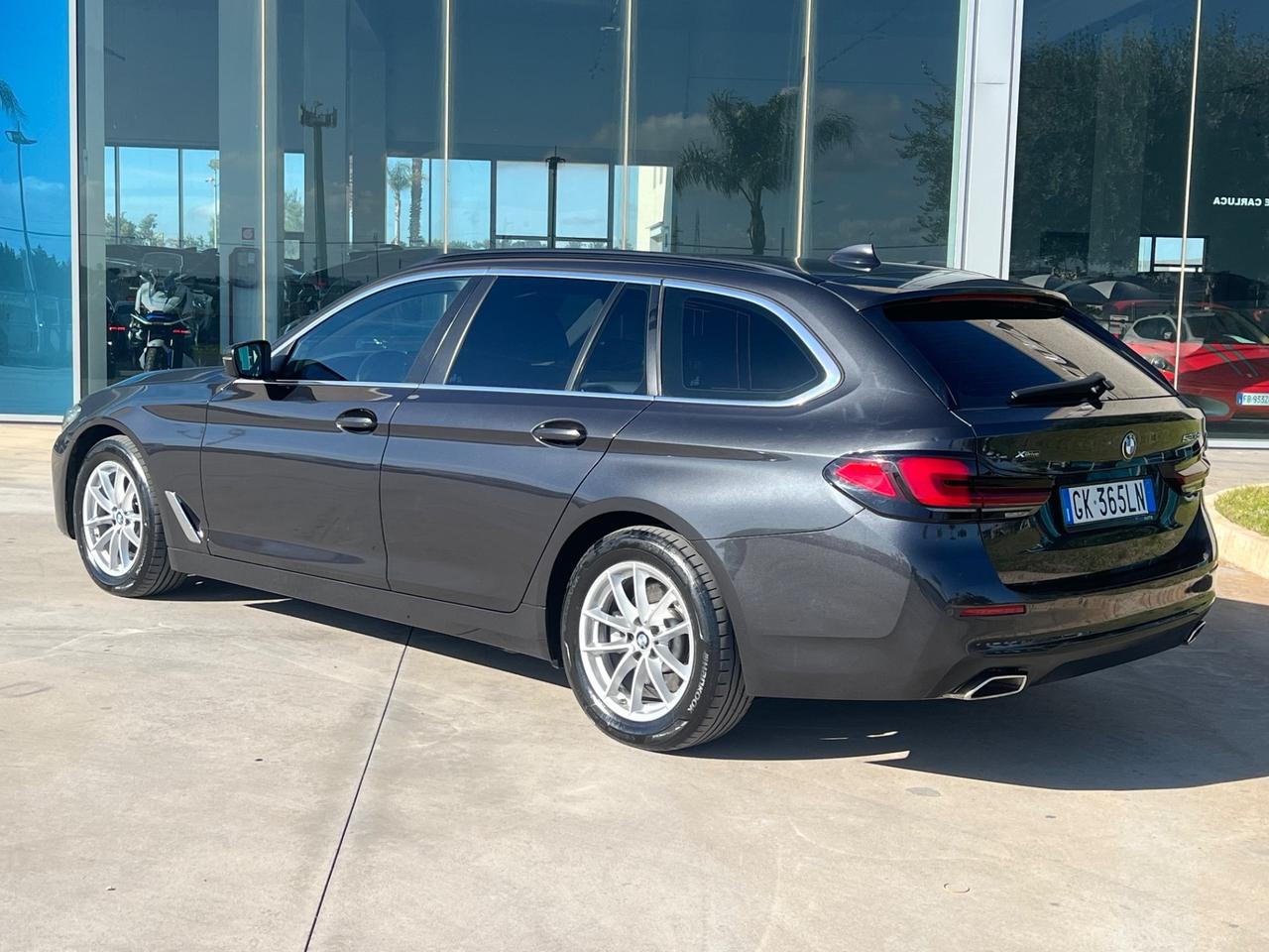 BMW 520 d xdrive Luxury offerta T-Stock prezzo imperdibile