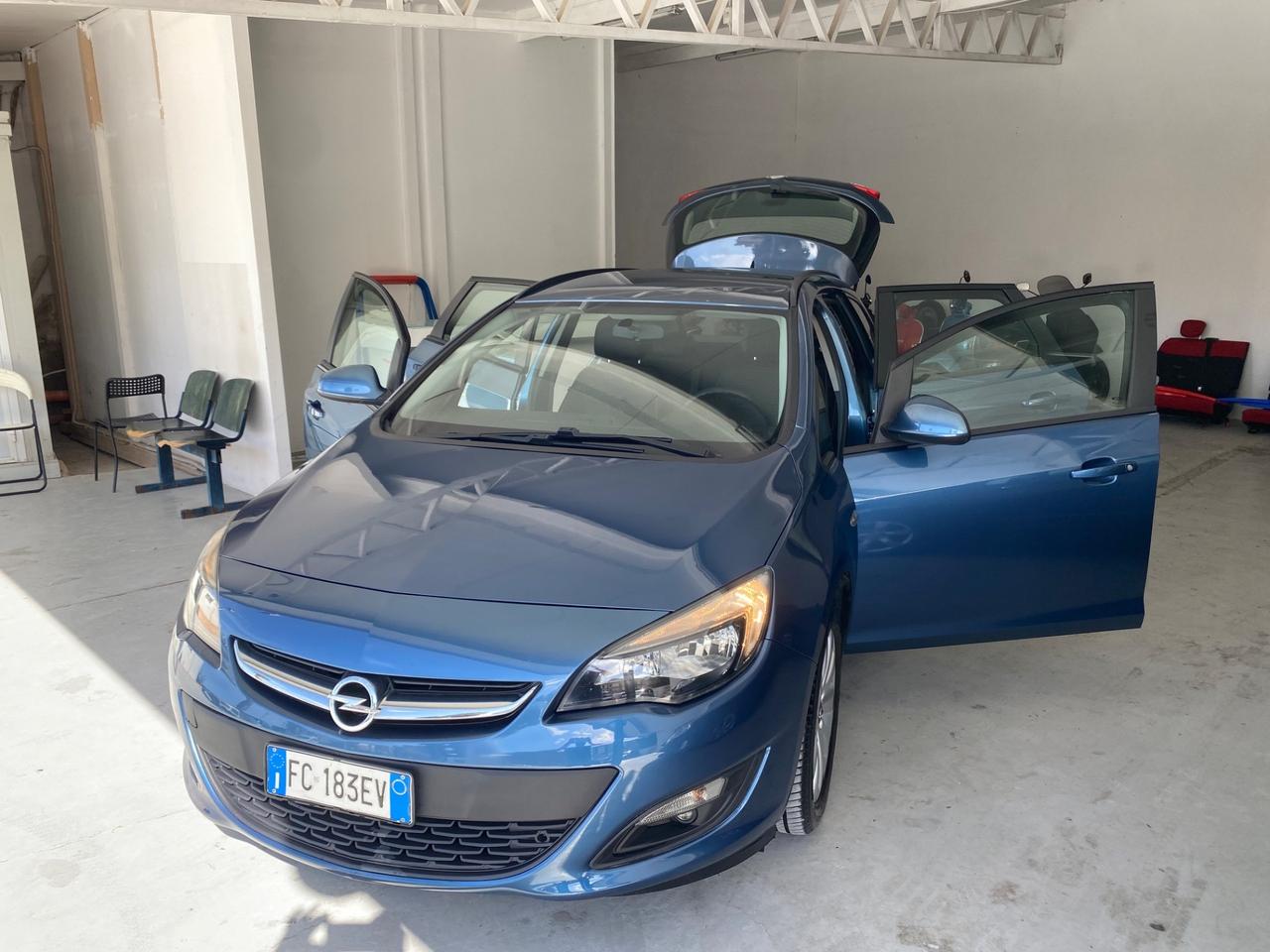 Opel Astra 1.6 CDTI 136CV EcoFLEX S&S Sports Tourer Cosmo