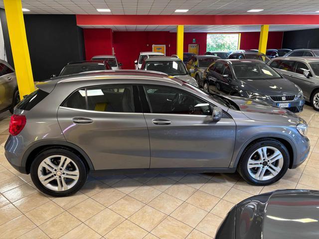 MERCEDES-BENZ GLA 220 d Automatic 4Matic Sport - KM E SERVICE CERTIFIC.