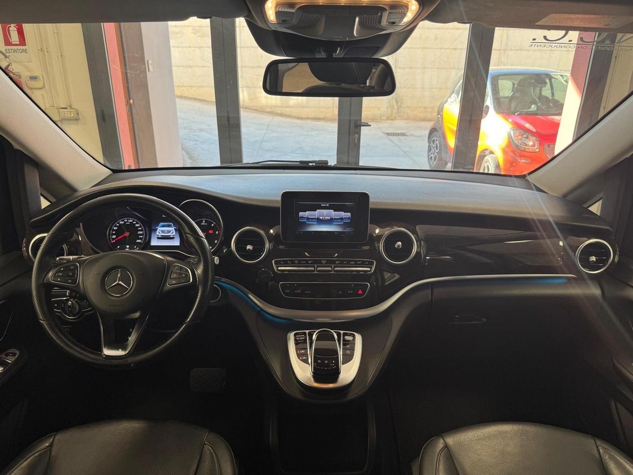 Mercedes-benz V 220 d Premium Amg Long Garanzia 12 mesi