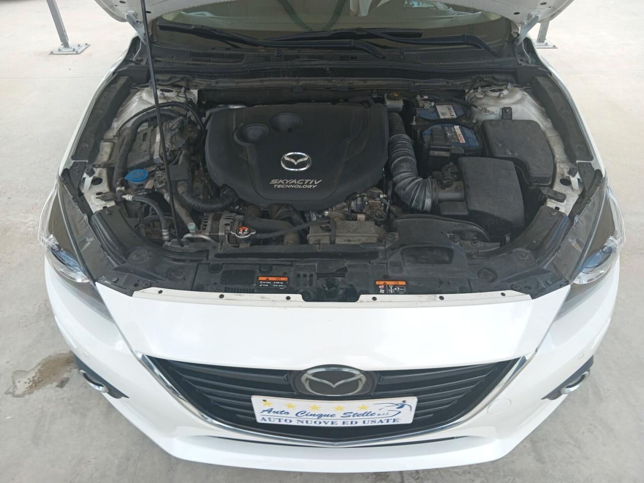 MAZDA 3 DISEL 2.2 C.V 150 AUTOM IL TOP CON PROB I AL MOTORE