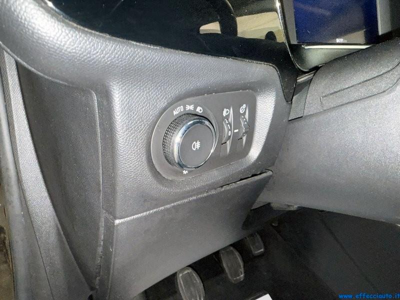Opel Corsa 1.2 Elegance 100CV – FULL LED – Unico Proprietario Aziendale –