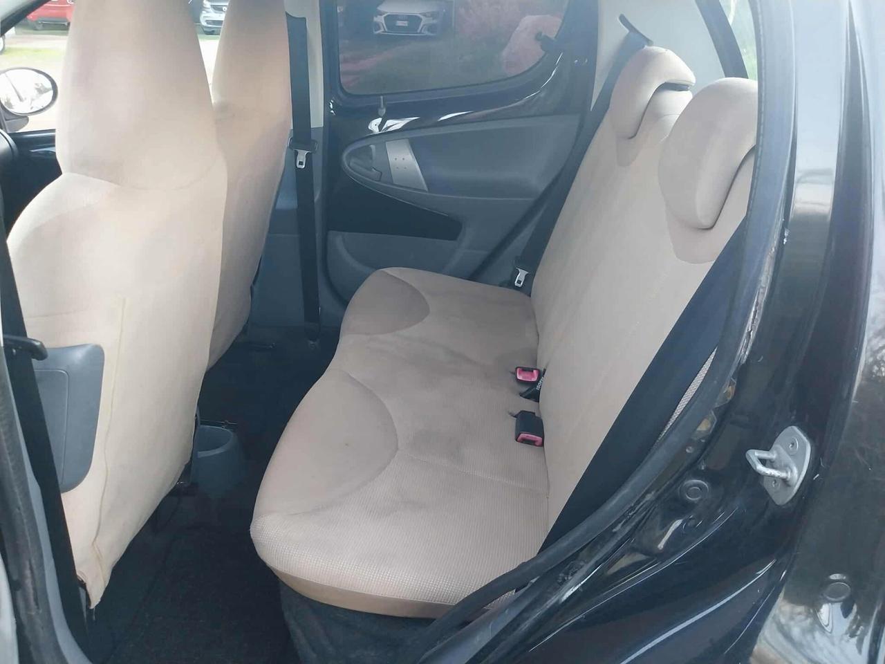 Peugeot 107 1.0 benz. 2008