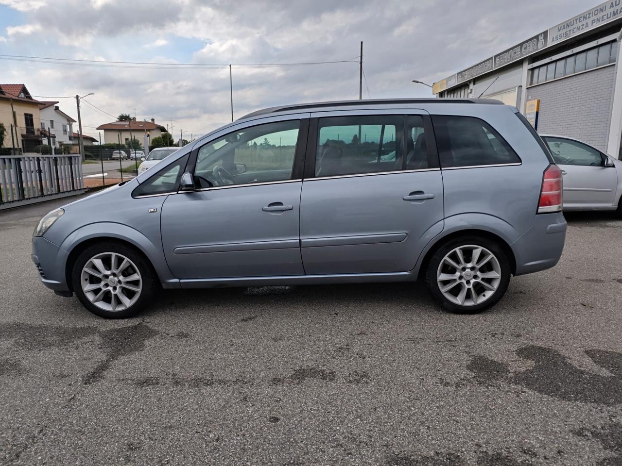 Opel Zafira 1.9 16V CDTI 150CV Cosmo