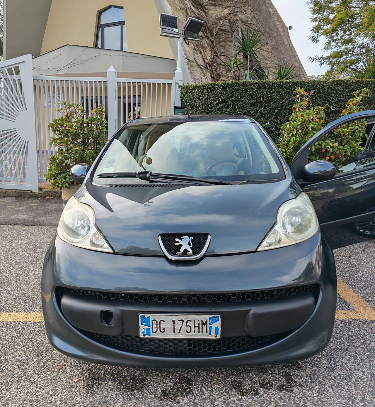 Peugeot 107 AUTOMATICA AUTOMATICA!!! BENZINA