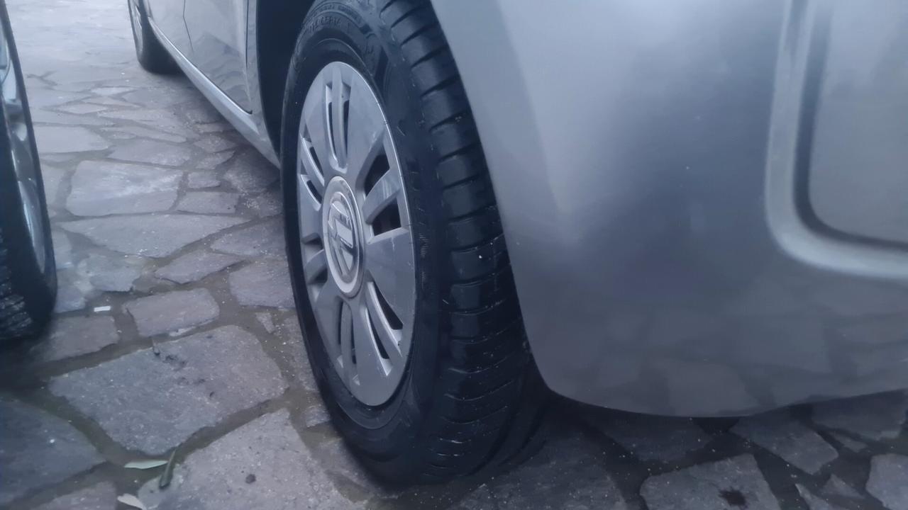 Volkswagen up! 1.0 #UNICOPROPRIETARIO #75 CV 5p. move