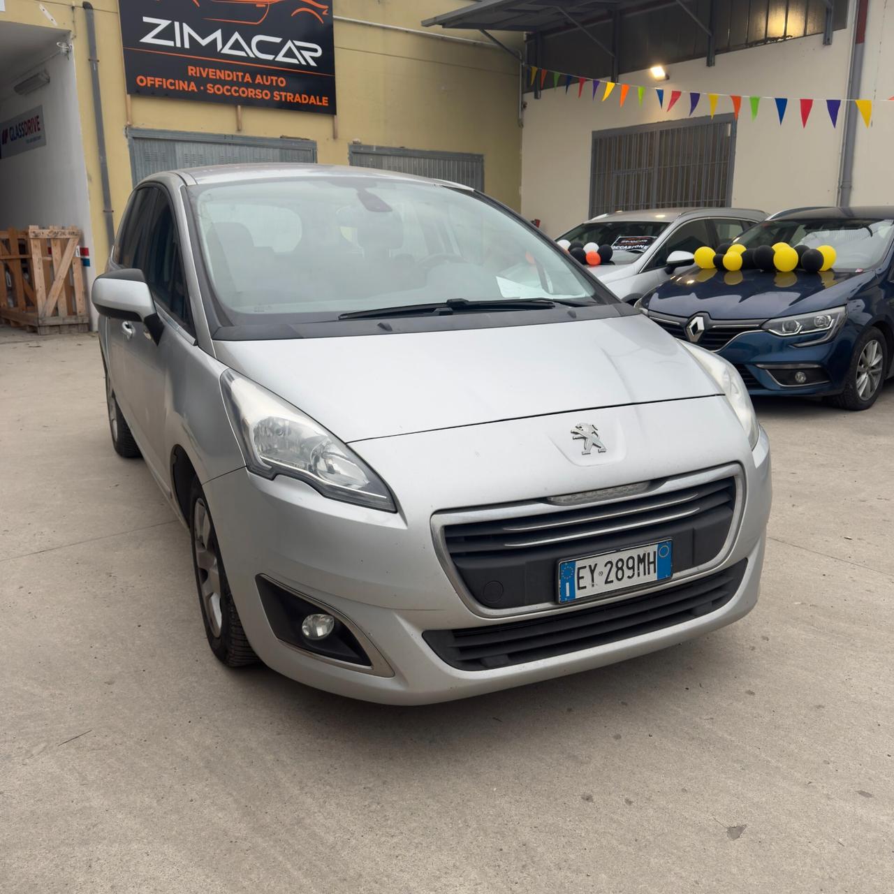 Peugeot 5008 1.6 HDi 115CV Active