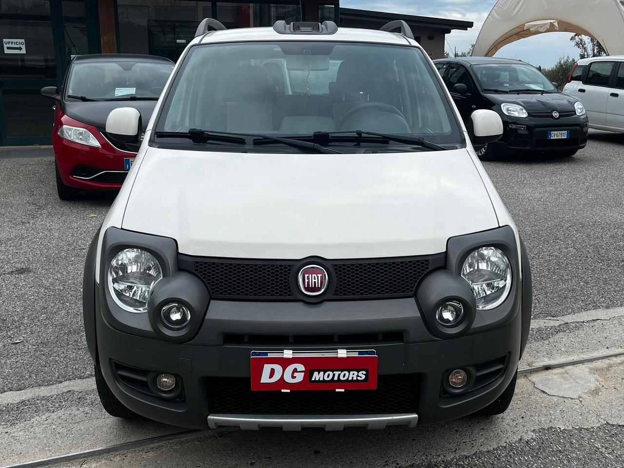 Fiat Panda 1.3 MJT 16V DPF 4x4 Climbing