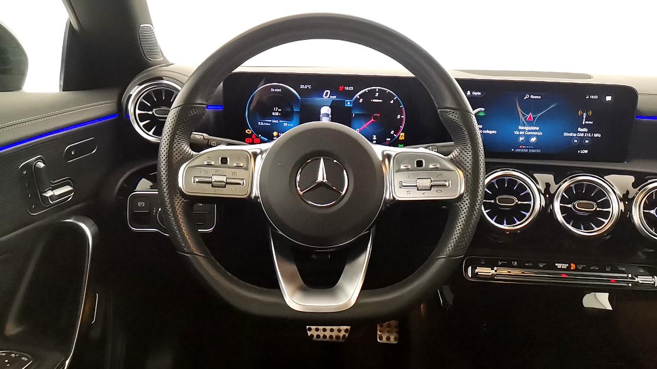 Mercedes-Benz CLA Sh.Brake - X118 - CLA Shooting Brake 200 d Premium auto