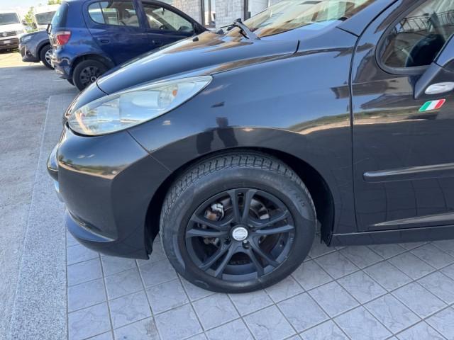 Peugeot 207 3p 1.4 hdi XS