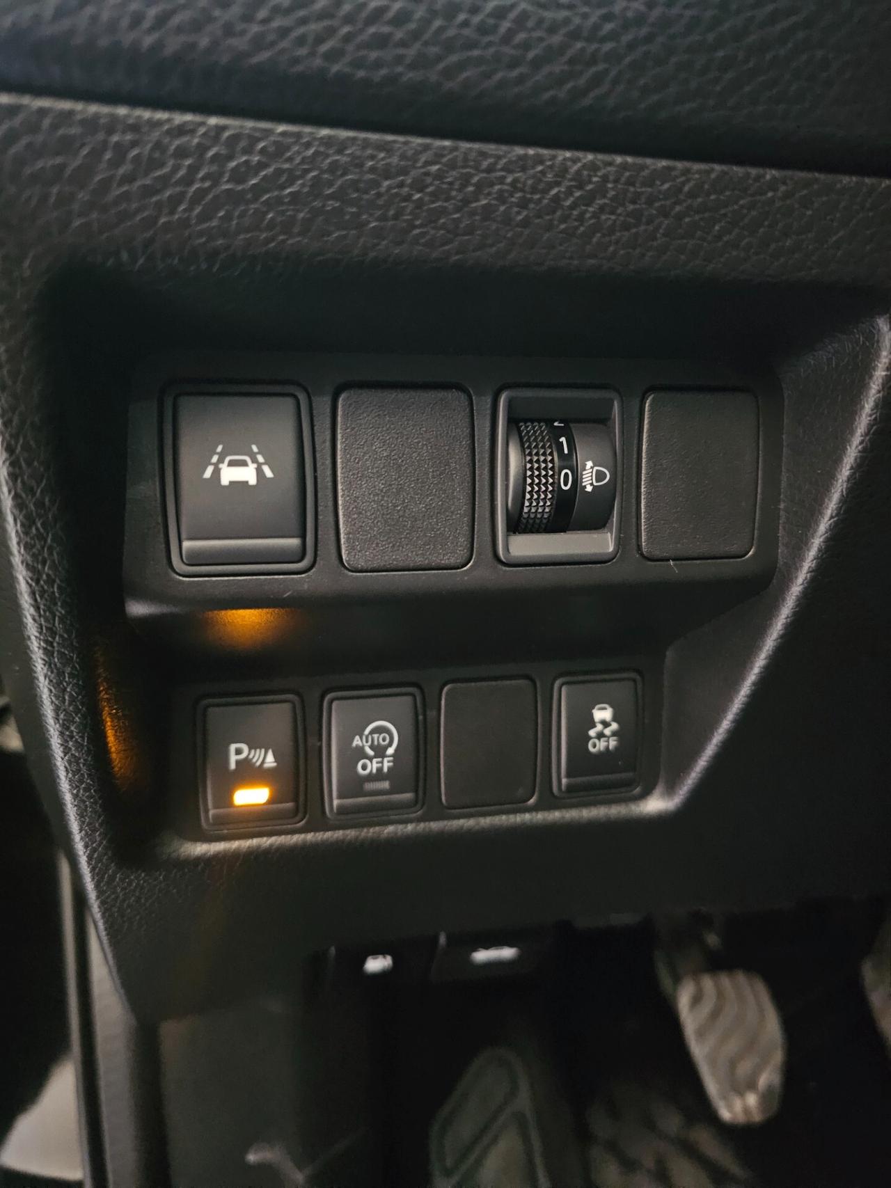 Nissan Qashqai 1.5 dCi N-Connecta