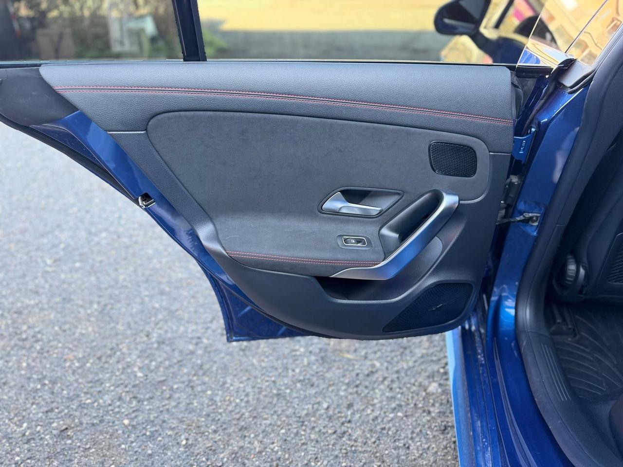 Mercedes-Benz CLA 200 AMG Line Premium Plus #8306