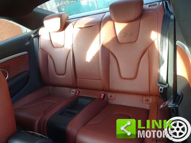 AUDI S5 4.2 V8 quattro